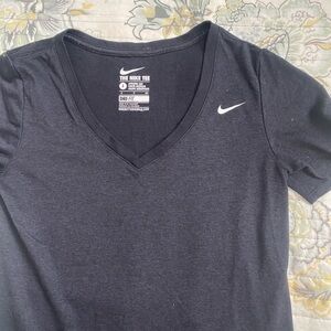 Black Size Small Nike short sleeve black tee